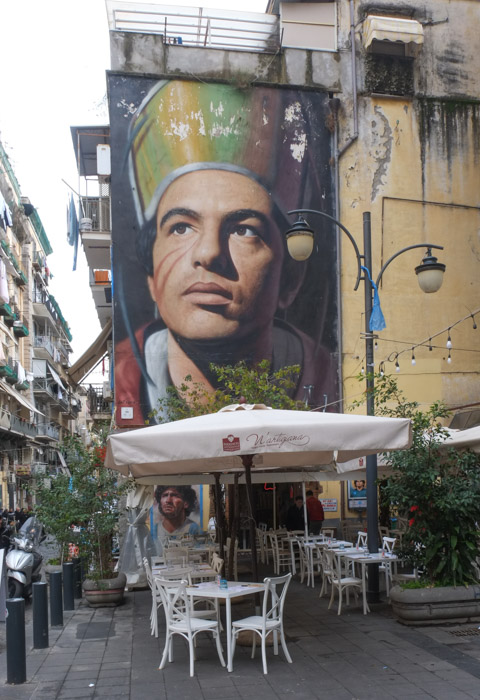 diego maradona themed street art in quatieri spagnoli in naples napoli,